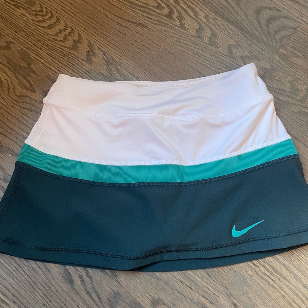 Nike tennis skirt